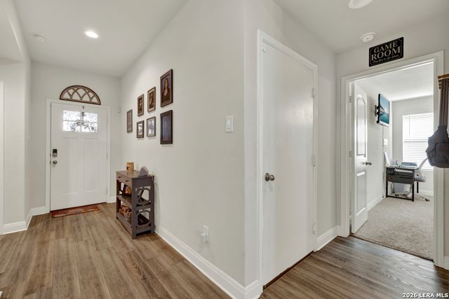 1316 Parkwood, Seguin, TX 78155