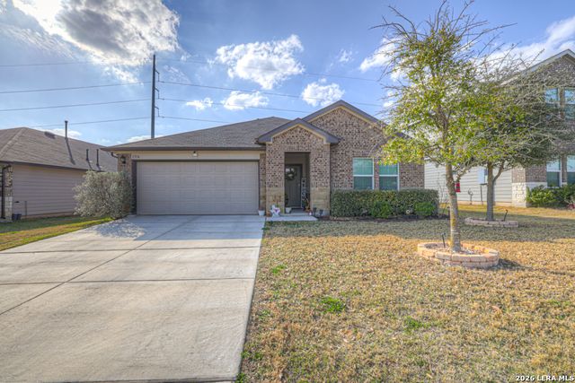 1316 Parkwood, Seguin, TX 78155