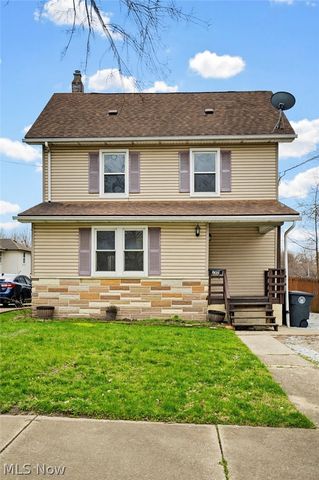 102 E Brookside Avenue, Akron, OH 44301