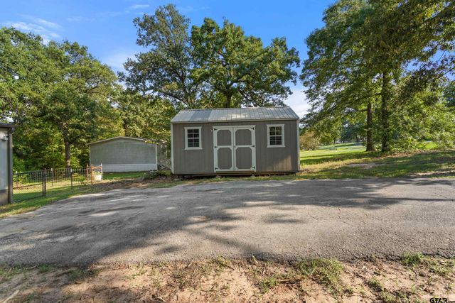 17210 Countrywood, Lindale, TX 75771