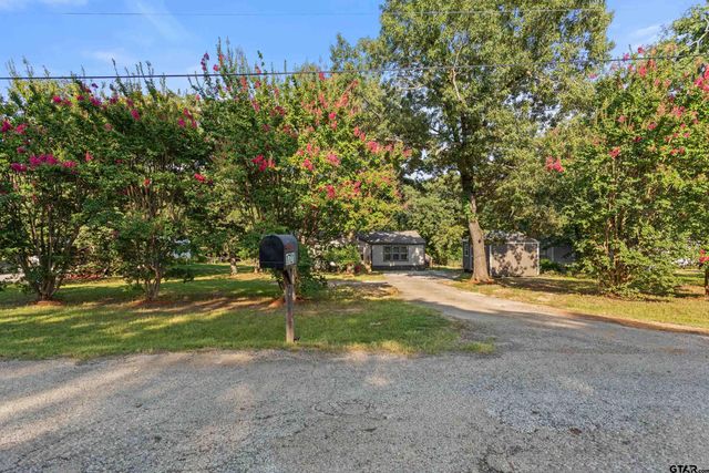 17210 Countrywood, Lindale, TX 75771