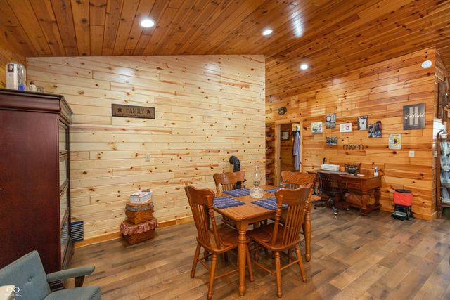 3391 W County Road 1125 N, Seymour, IN 47274