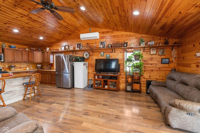 3391 W County Road 1125 N, Seymour, IN 47274