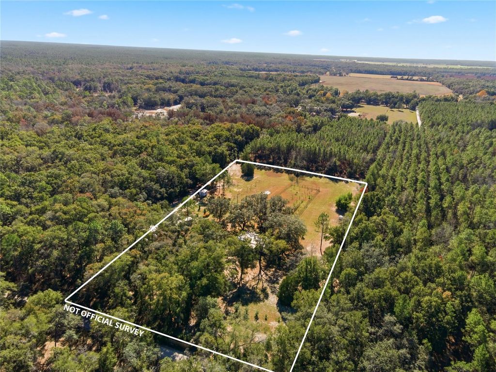 Image 2 of property listing at 1349 SW 27TH PLACE, Bell, FL 32619