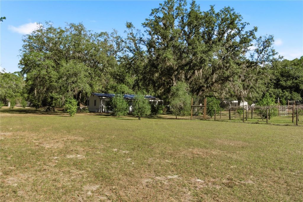 Image 24 of property listing at 1349 SW 27TH PLACE, Bell, FL 32619