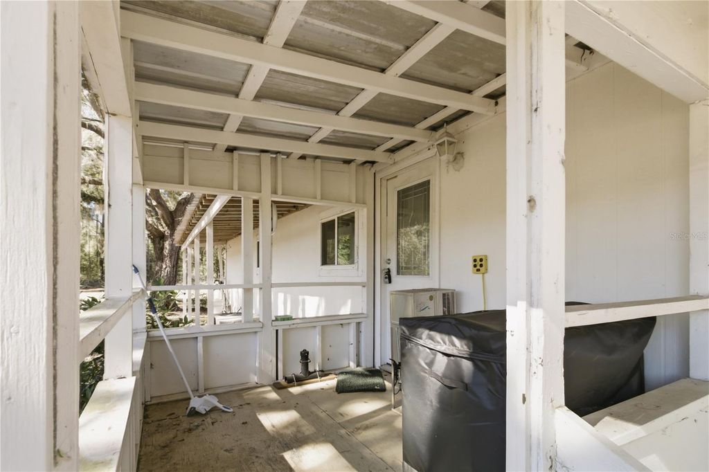 Image 33 of property listing at 1349 SW 27TH PLACE, Bell, FL 32619