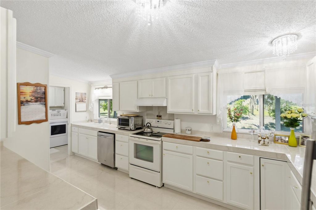 Image 38 of property listing at 1349 SW 27TH PLACE, Bell, FL 32619