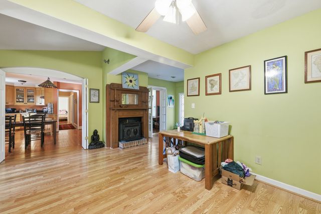 315 Hollywood Drive, Charleston, SC 29407