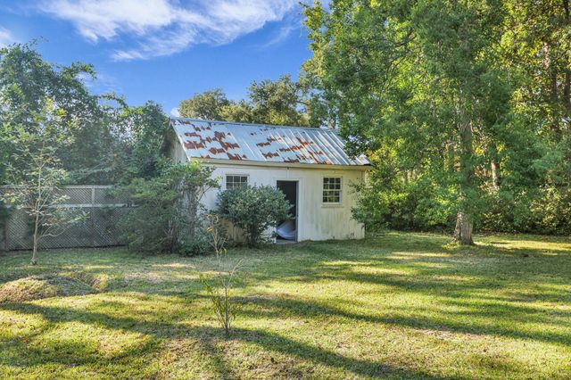 315 Hollywood Drive, Charleston, SC 29407
