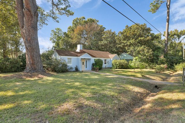 315 Hollywood Drive, Charleston, SC 29407