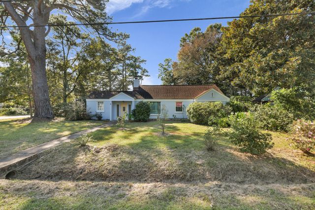 315 Hollywood Drive, Charleston, SC 29407