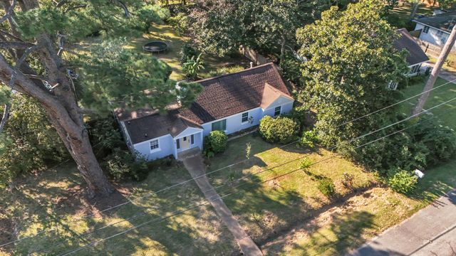 315 Hollywood Drive, Charleston, SC 29407