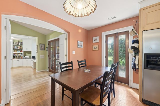 315 Hollywood Drive, Charleston, SC 29407