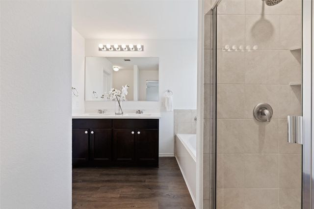 516 Circle WAY, Jarrell, TX 76537