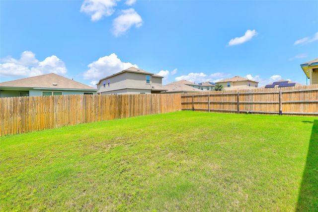 516 Circle WAY, Jarrell, TX 76537