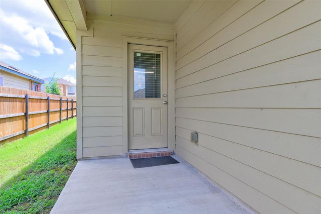 516 Circle WAY, Jarrell, TX 76537