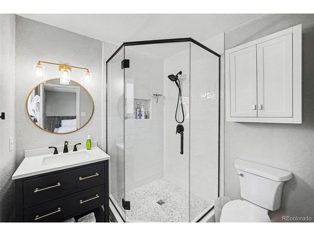 888 S Swadley St, Lakewood, CO 80228