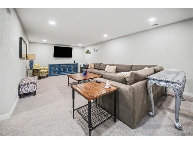 888 S Swadley St, Lakewood, CO 80228