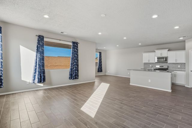 3209 Tazanita Loop SE, Rio Rancho, NM 87124