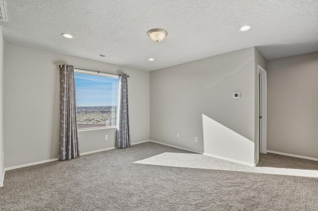 3209 Tazanita Loop SE, Rio Rancho, NM 87124