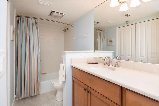 2675 GULF OF MEXICO DRIVE 204, Longboat Key, FL 34228