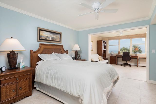 2675 GULF OF MEXICO DRIVE 204, Longboat Key, FL 34228