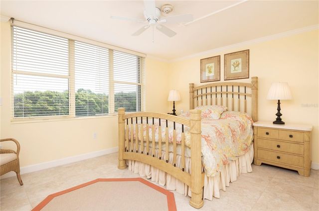 2675 GULF OF MEXICO DRIVE 204, Longboat Key, FL 34228