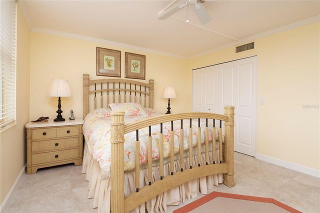 2675 GULF OF MEXICO DRIVE 204, Longboat Key, FL 34228