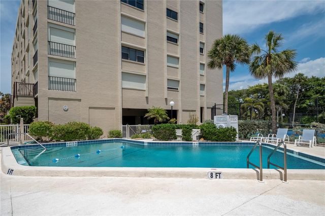 2675 GULF OF MEXICO DRIVE 204, Longboat Key, FL 34228
