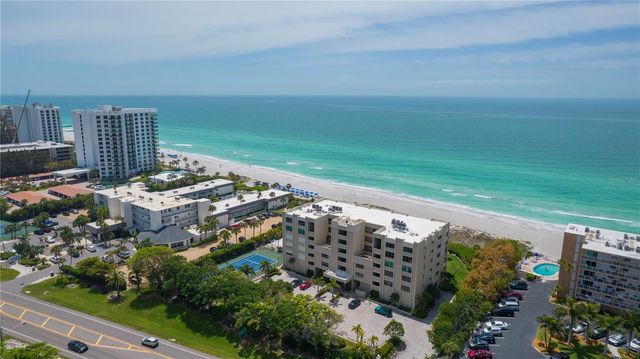 2675 GULF OF MEXICO DRIVE 204, Longboat Key, FL 34228