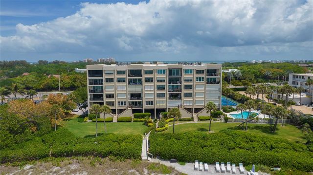 2675 GULF OF MEXICO DRIVE 204, Longboat Key, FL 34228