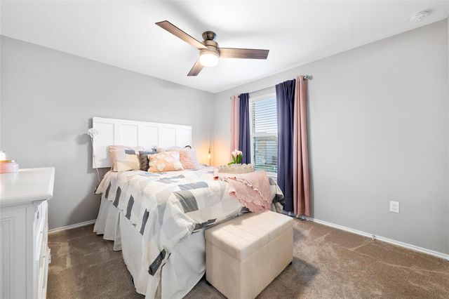 6317 Conestoga Wagon WAY, Del Valle, TX 78617