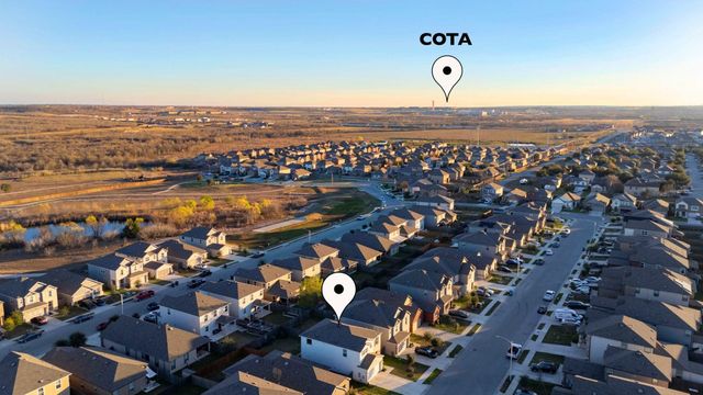 6317 Conestoga Wagon WAY, Del Valle, TX 78617