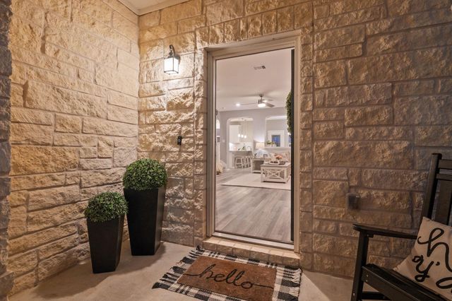 6317 Conestoga Wagon WAY, Del Valle, TX 78617