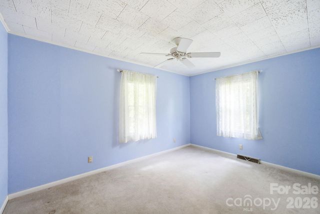 129 Old River Road, Marion, NC 28752