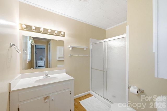 129 Old River Road, Marion, NC 28752