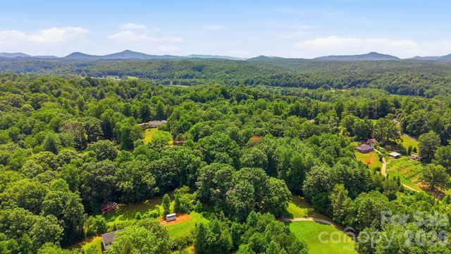 129 Old River Road, Marion, NC 28752