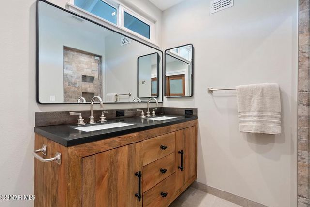 362 S Ridgemont Court, Newbury Park, CA 91320