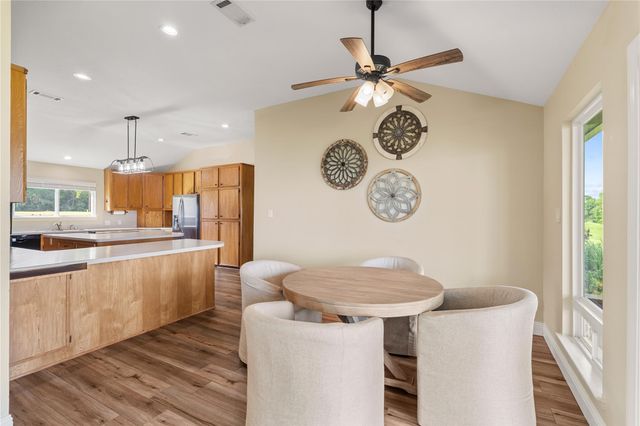 292 Old Post Rd S, Livingston, TX 77351