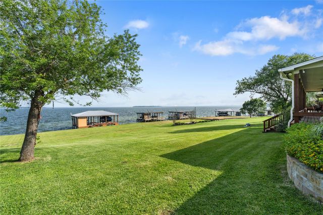 292 Old Post Rd S, Livingston, TX 77351