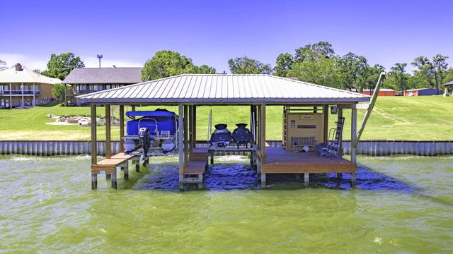 292 Old Post Rd S, Livingston, TX 77351