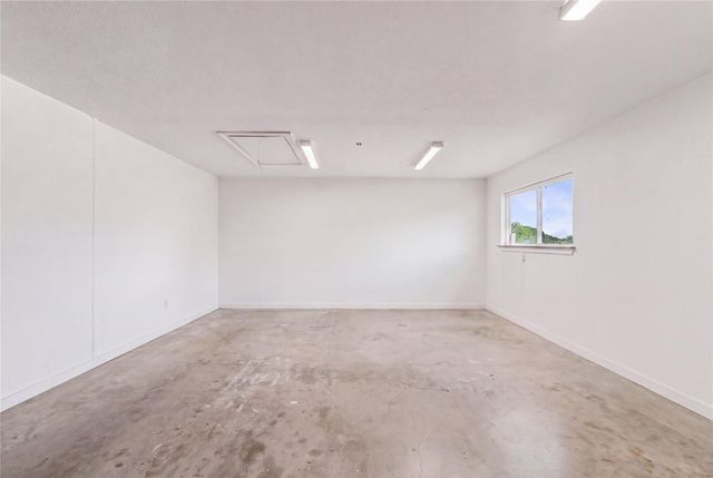 292 Old Post Rd S, Livingston, TX 77351