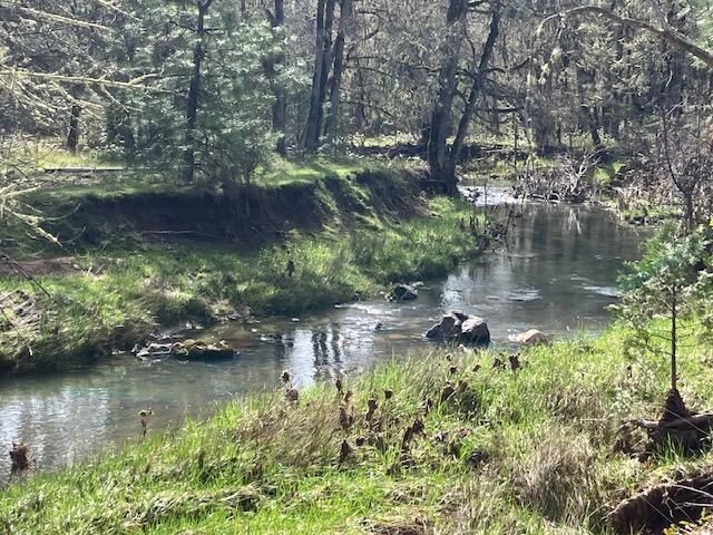 5845 Rhodes Lane, Eagle Point, OR 97524