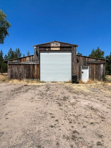 5845 Rhodes Lane, Eagle Point, OR 97524