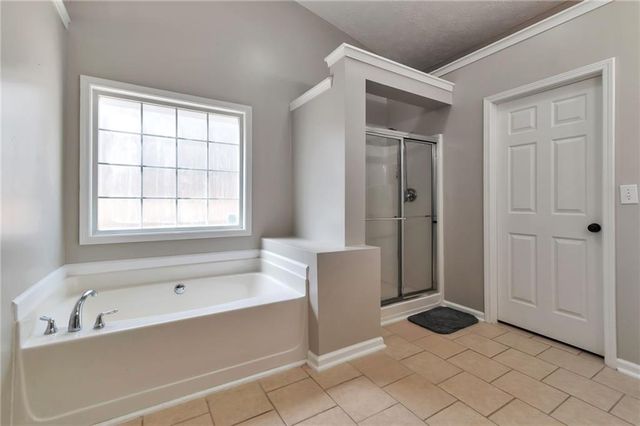 466 Suwanee East Drive, Lawrenceville, GA 30043