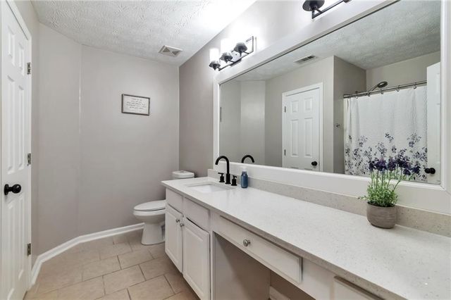 466 Suwanee East Drive, Lawrenceville, GA 30043