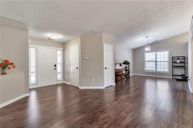 466 Suwanee East Drive, Lawrenceville, GA 30043