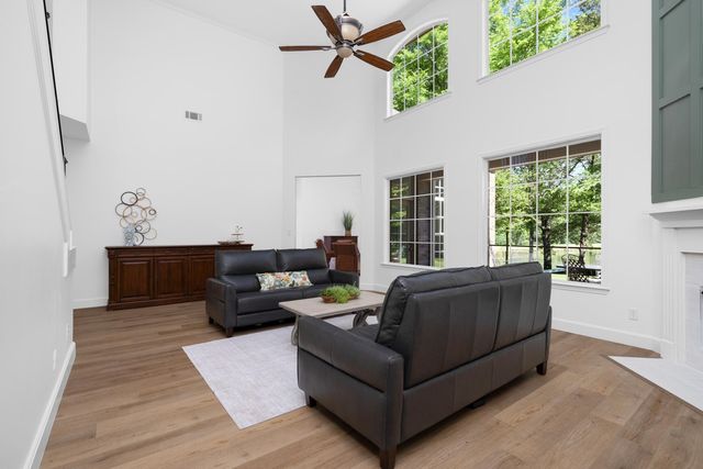 12656 ROLLING LAKE DR, Arlington, TN 38002