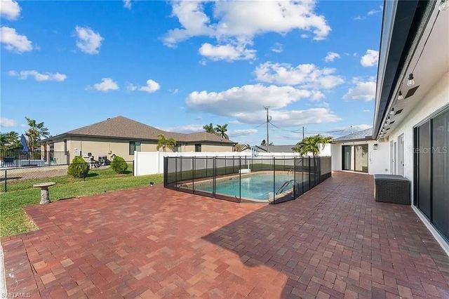 1923 SE 26TH STREET, Cape Coral, FL 33904