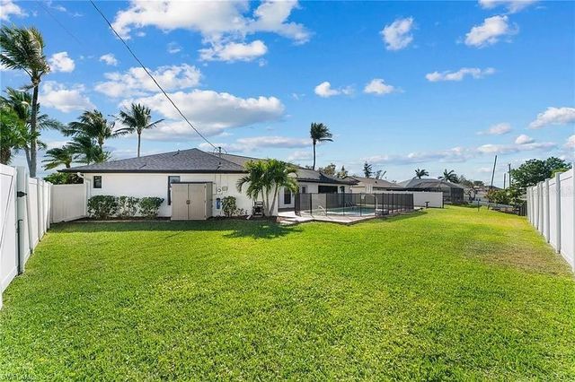 1923 SE 26TH STREET, Cape Coral, FL 33904